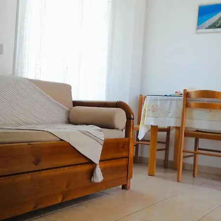 Apartment Agrambeli &