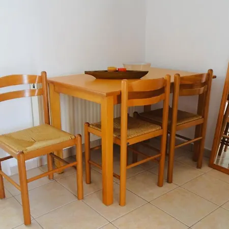 شقة Agrambeli &