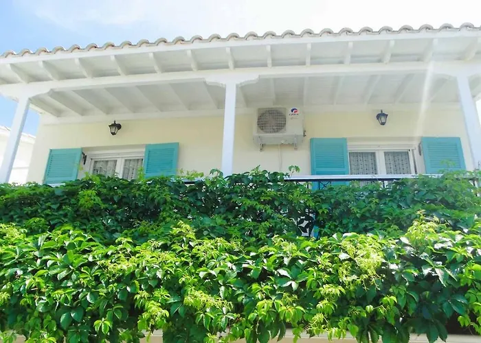 Agrambeli & شقة *